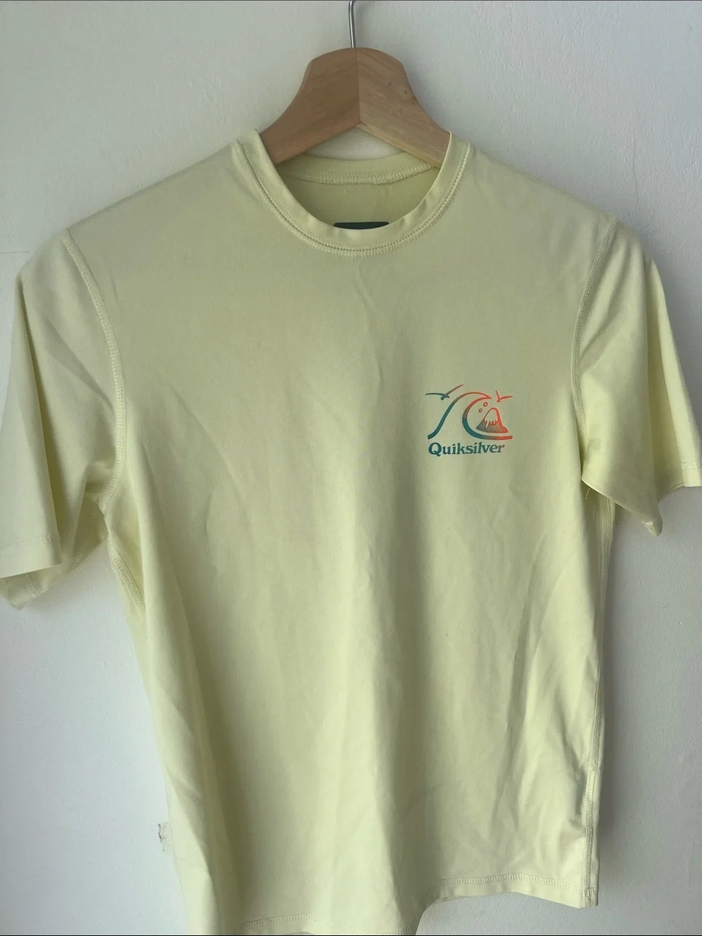 Quiksilver Teen Rash Guard Tee Wave Logo Short Sleeve Tee 12 / Medium
